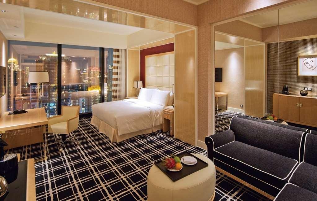 The Lin Hotel Taichung Rom bilde A suite at the hotel