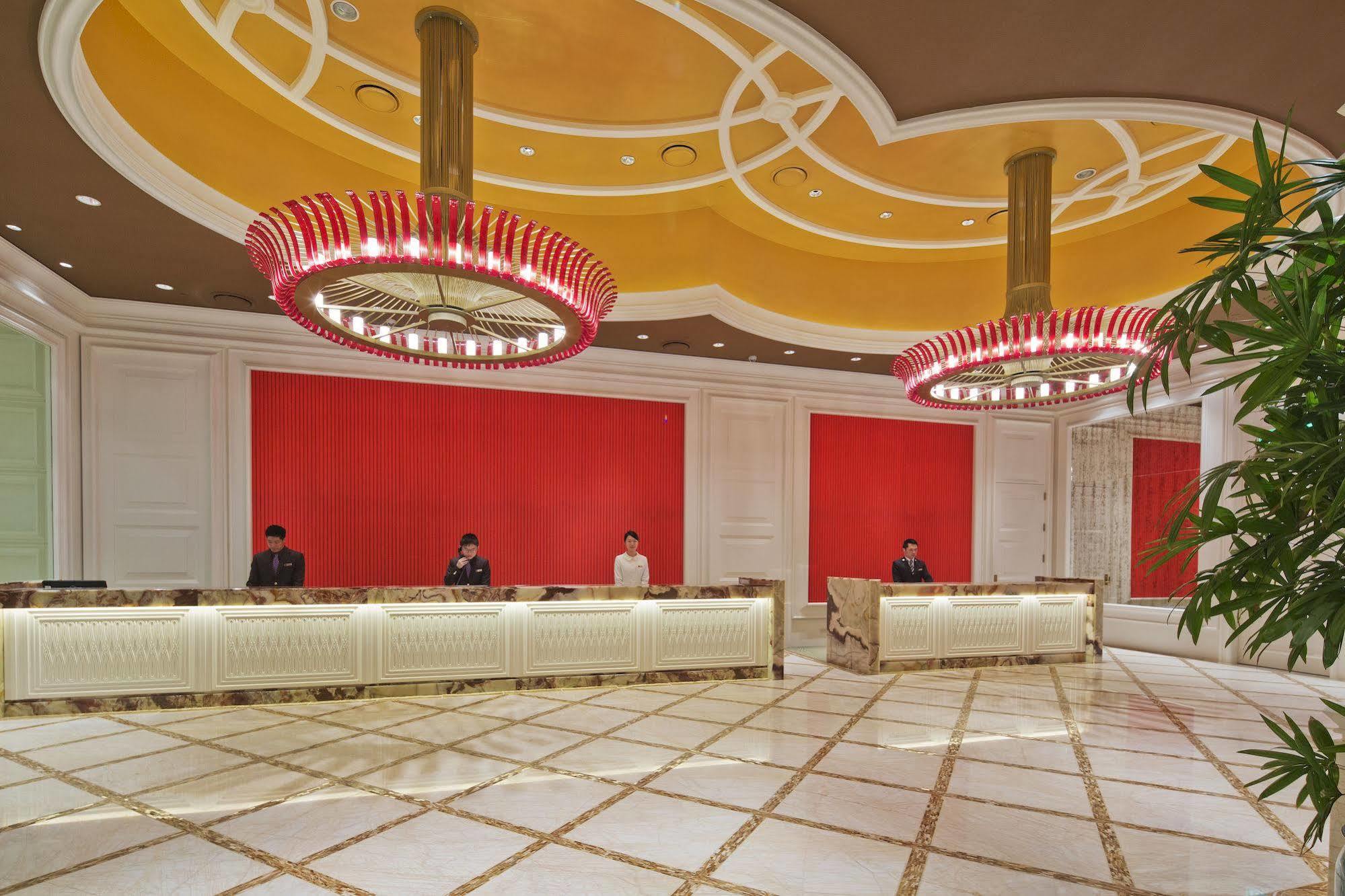 The Lin Hotel Taichung Eksteriør bilde The lobby of the Wynn Palace